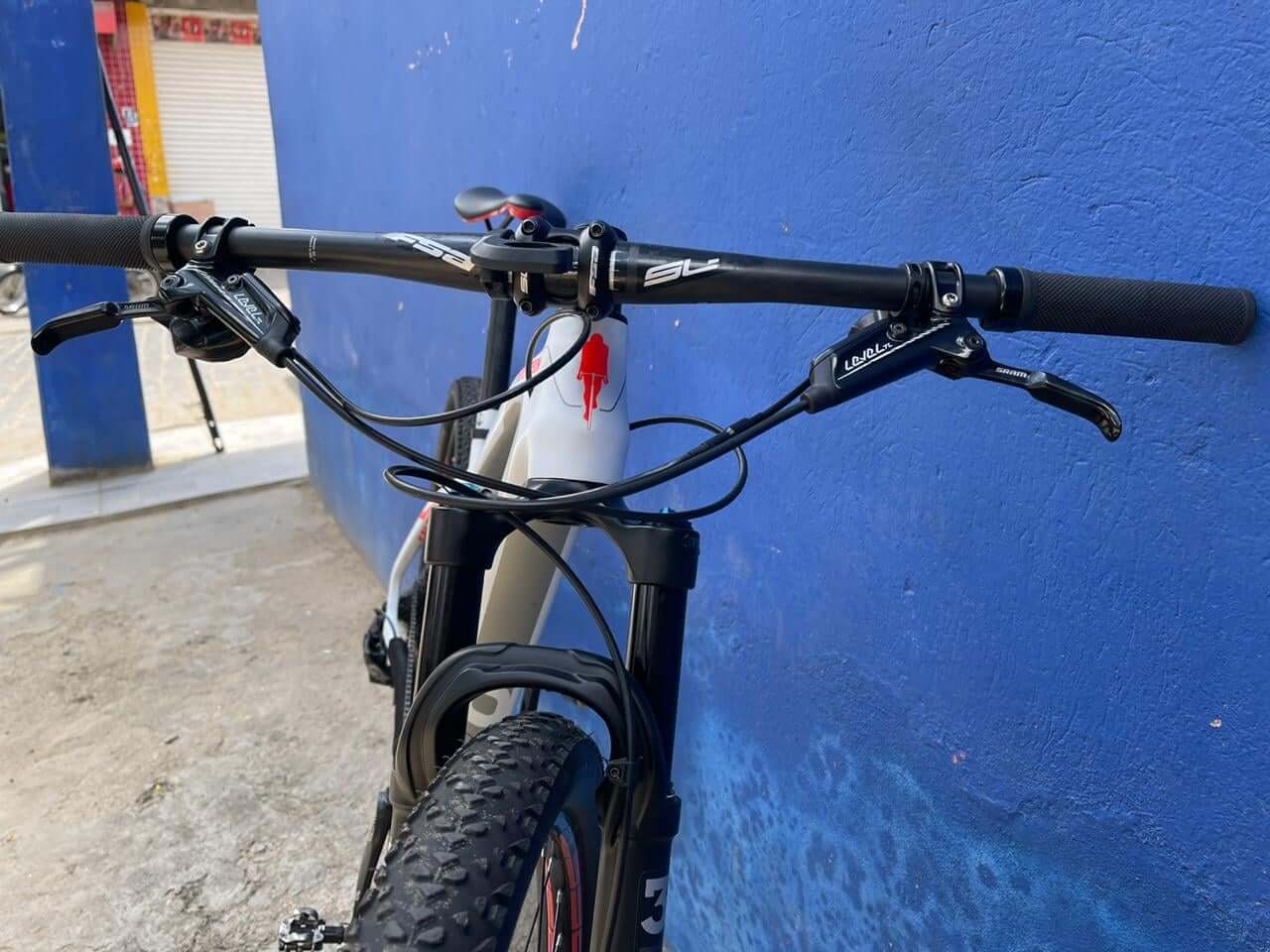 06